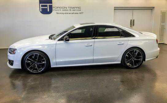 Audi S8