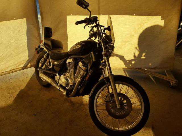 Suzuki VS800