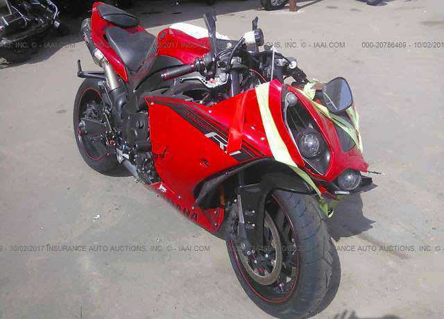 YAMAHA