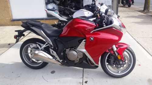Honda VFR1200F