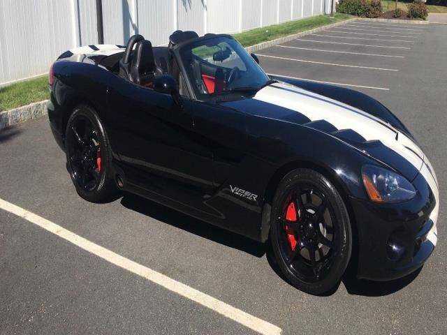 Dodge Viper