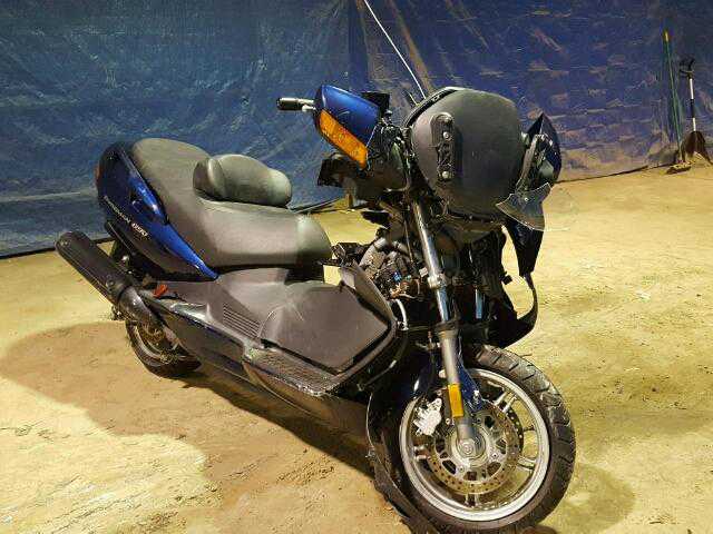 Suzuki AN650K