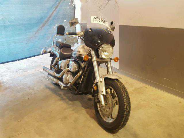 Suzuki VZ800K