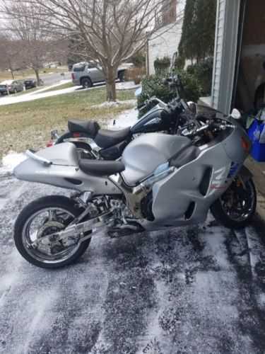 Suzuki VL1500K