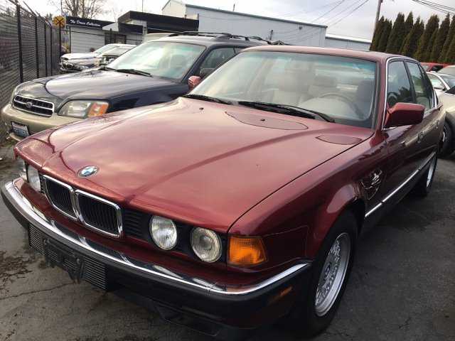 BMW 740i