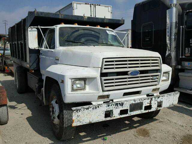 Ford F-700