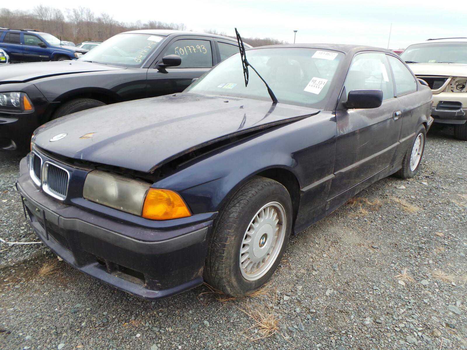 BMW 325iS