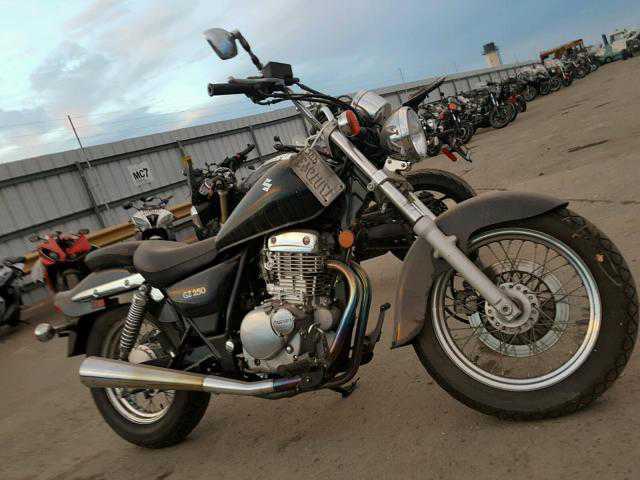 Suzuki GZ250