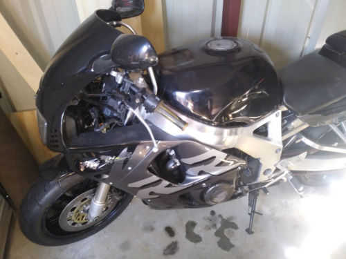 Honda CBR900