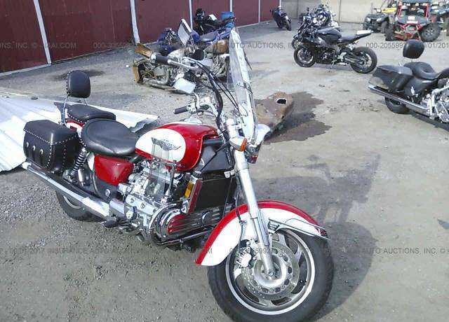 Honda GL1500C (VALKYRIE)
