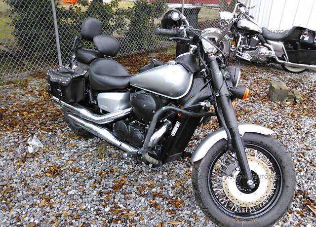 Honda VT750 (Shadow Phantom)