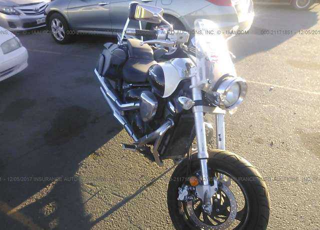 Suzuki VZ800/VZ800Z