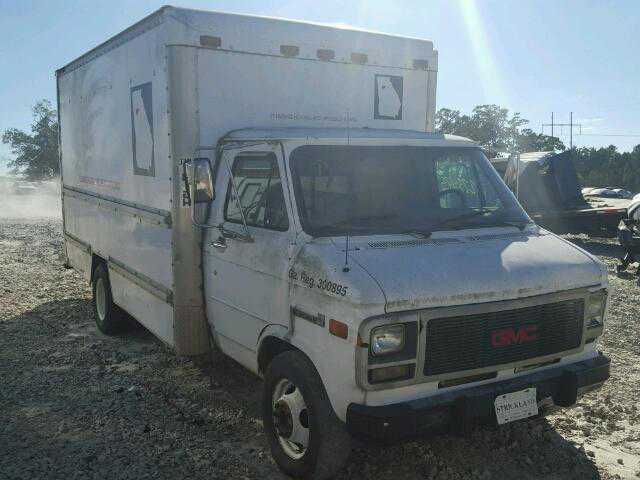 GMC Cutaway Van
