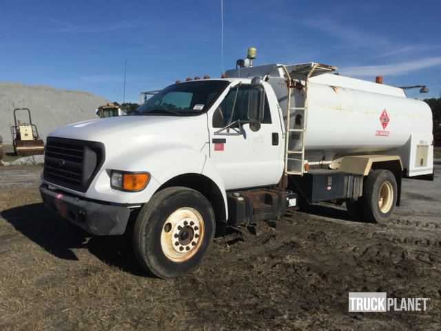 Ford F-750