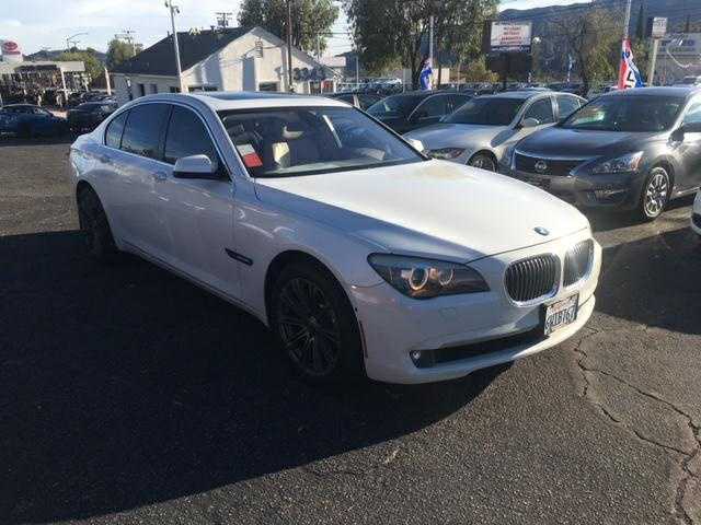 BMW 750i