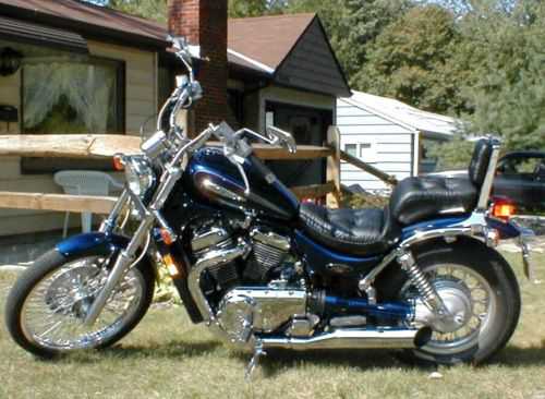 Suzuki VS800