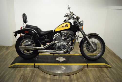 Honda VT600CD (SHADOW VLX DELUXE)