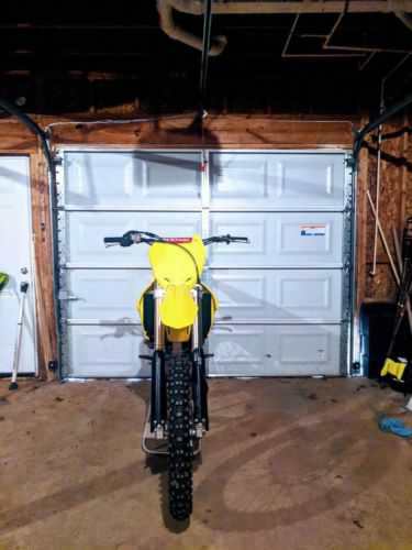Suzuki RM-Z250L