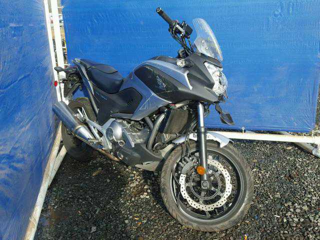 Honda NC700XD/NC700X