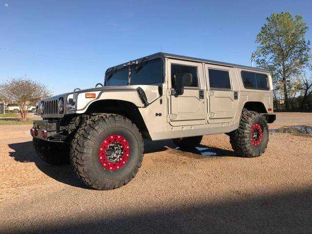 HUMMER H1