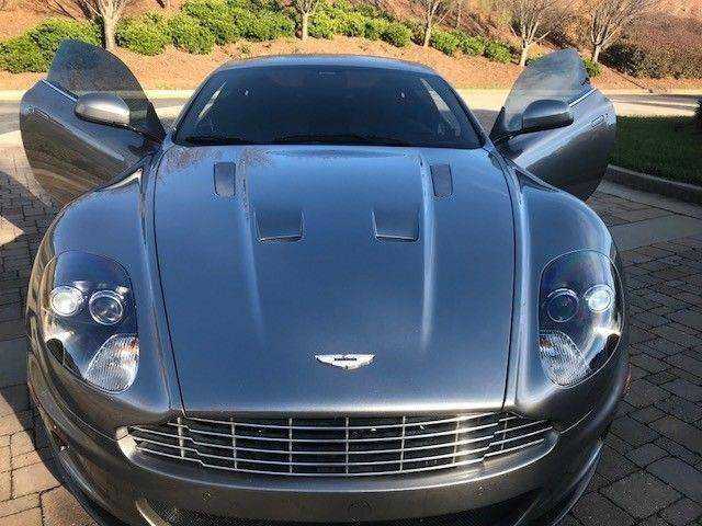 Aston Martin DBS