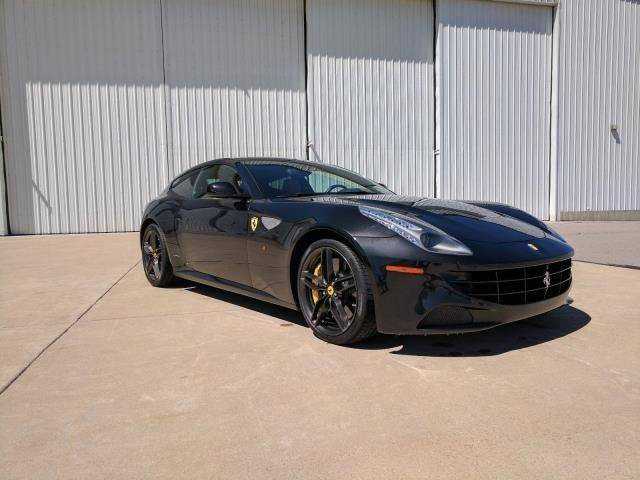 Ferrari FF