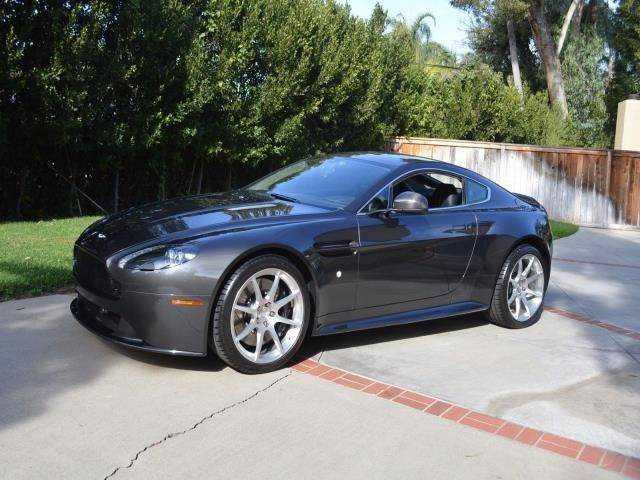 Aston Martin V8 Vantage
