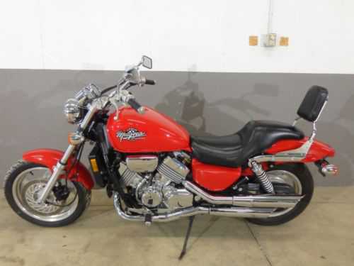 Honda VF750C (MAGNA)