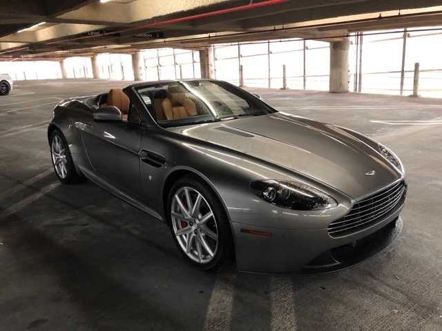 Aston Martin V8 Vantage