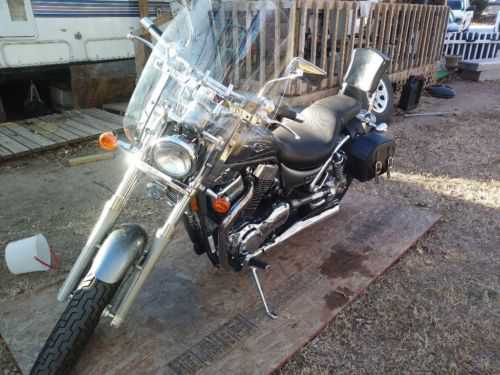 Suzuki VS1400