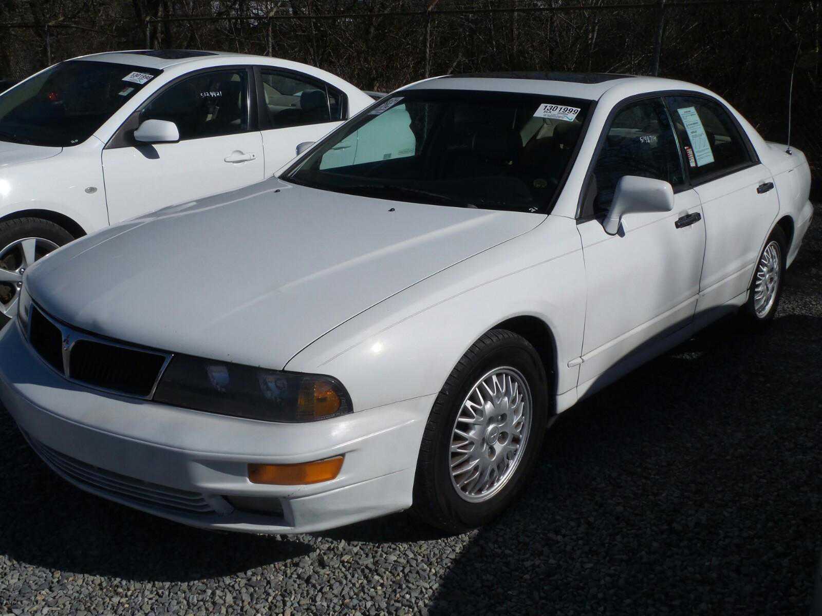 Mitsubishi Diamante