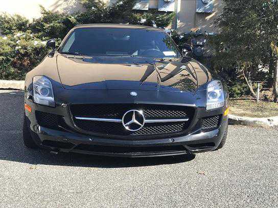 Mercedes-Benz SLS-Class