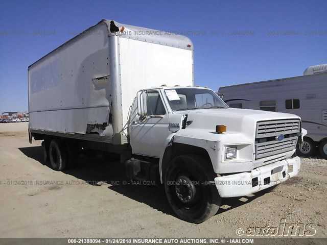 Ford F-700