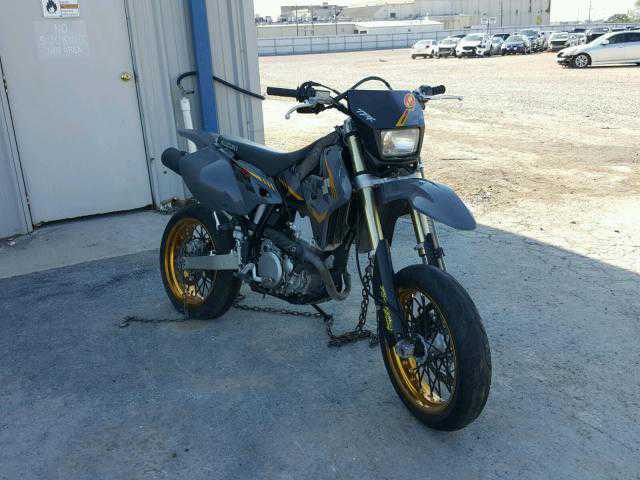 Suzuki DR-Z400SML