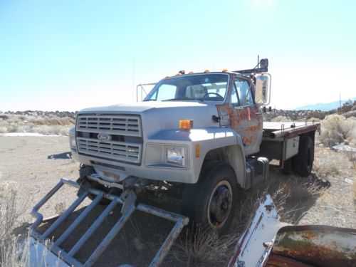 Ford F-800