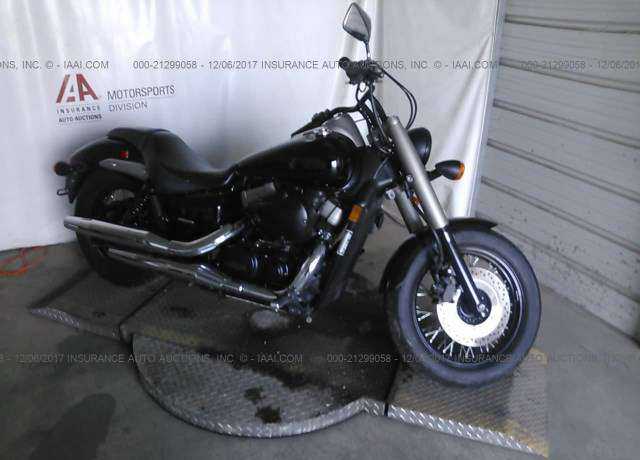 Honda VT750 (Shadow Phantom)