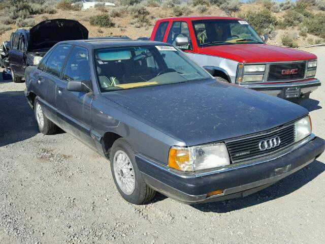Audi 100