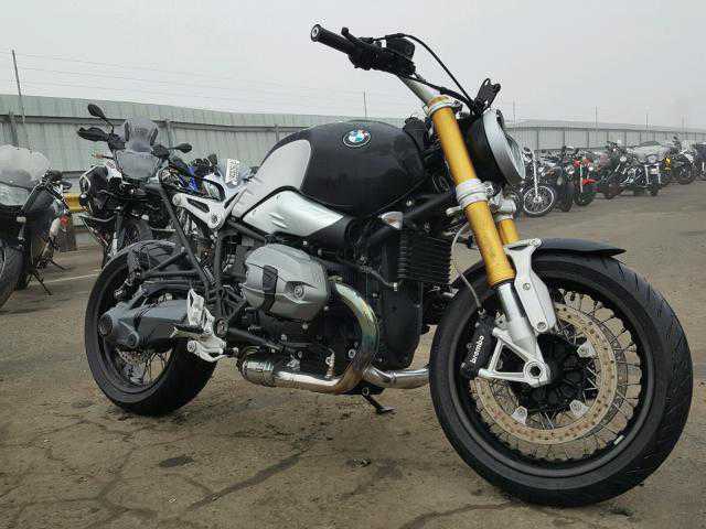 BMW R nineT