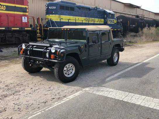 HUMMER H1