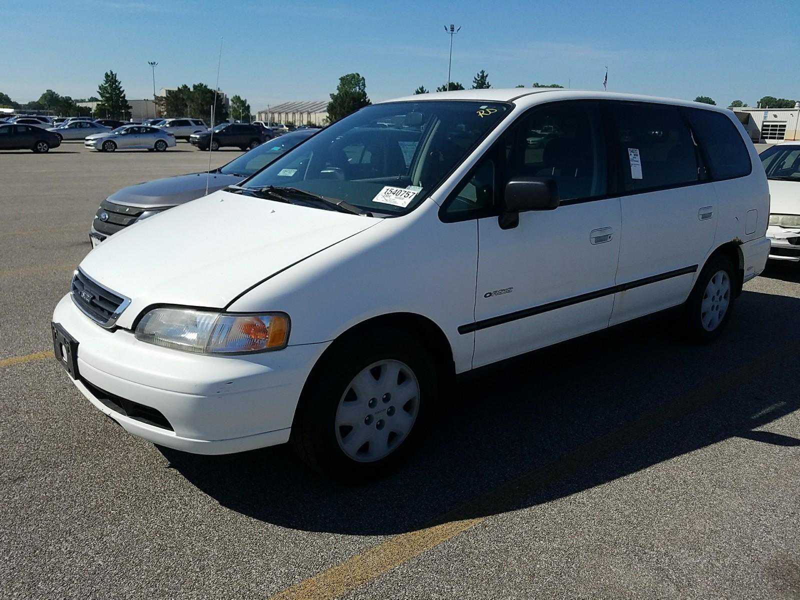 Isuzu Oasis
