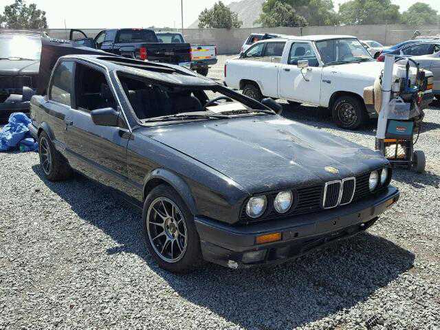 BMW 325iS