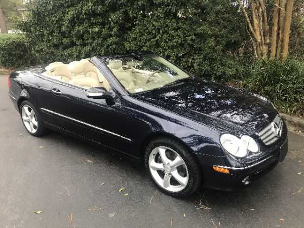 2004 Mercedes-Benz CLK-Class
