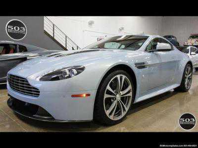 Aston Martin V12 Vantage
