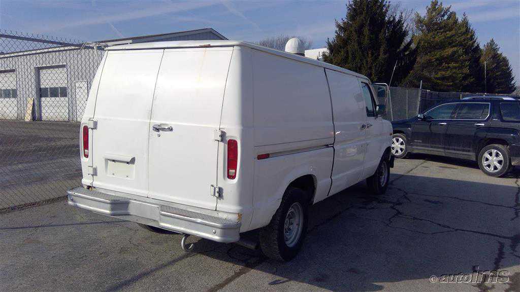 Ford E-250