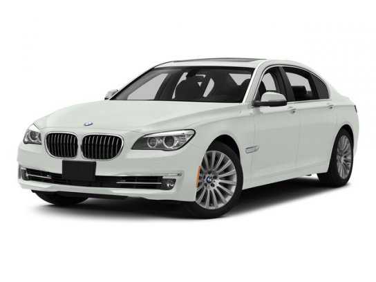 BMW 740i