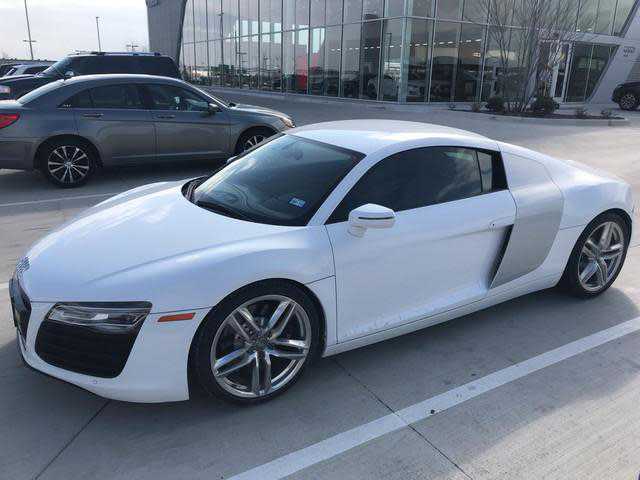 Audi R8