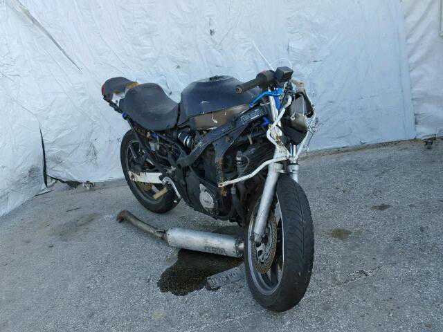 Suzuki GSX600F