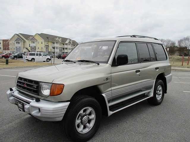 Mitsubishi Montero