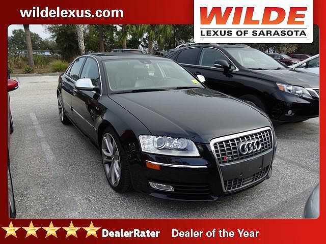 Audi S8