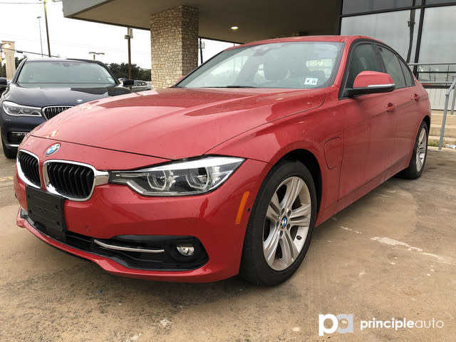 BMW 330e